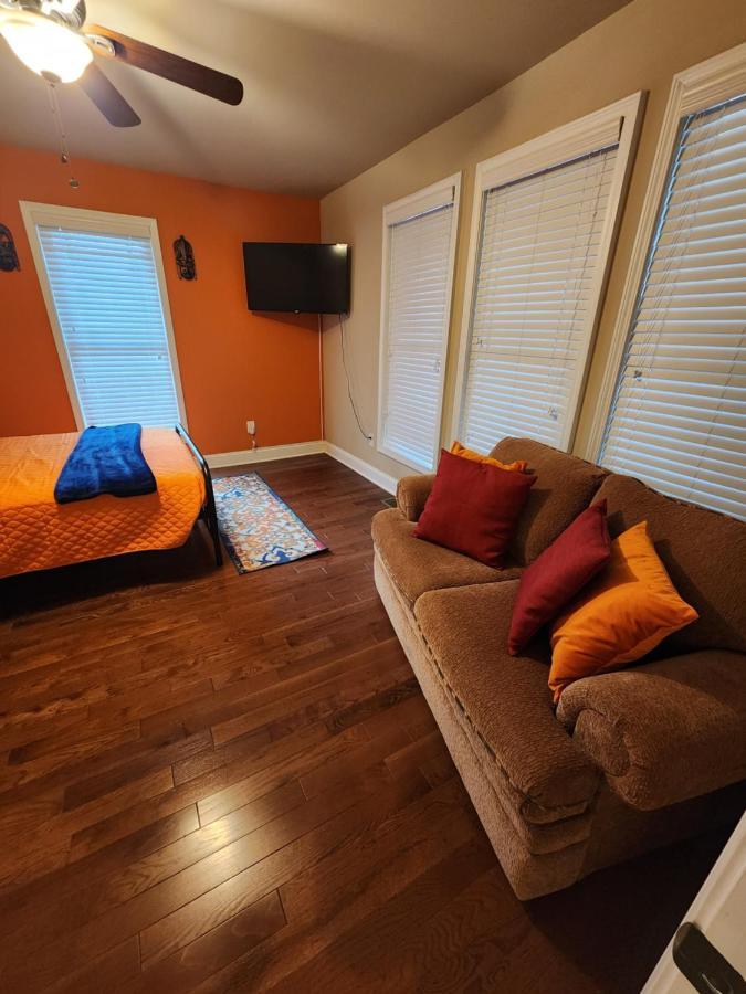 Spacious Newly Renovated Home 애틀랜타 외부 사진